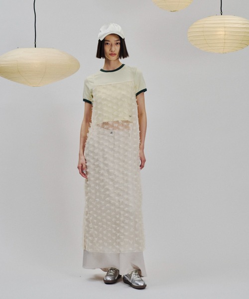 emmi(エミ)の「【emmi|NEW ERA】9TWENTYサテンキャップ(キャップ・レディース・ネイビー/ピンク/アイボリー・FREE)」の5枚目の写真