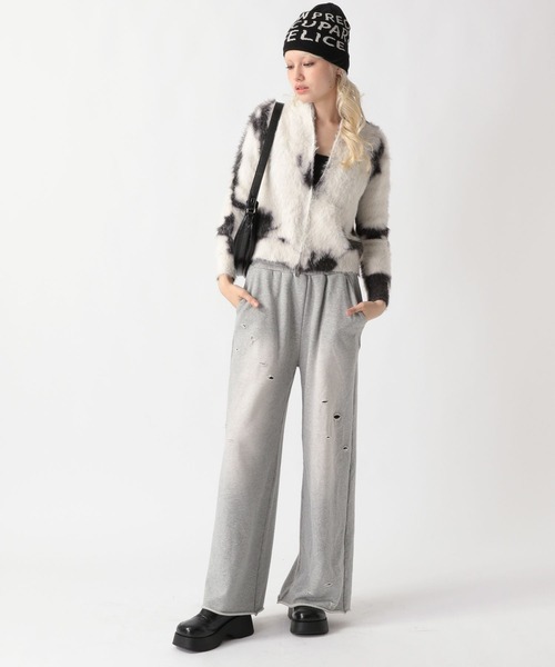 FOREVER 21(フォーエバー トゥエンティーワン)の「【2025SS】モヤパターンダブルジップカーデイガン(カーディガン/ボレロ・レディース・ベージュ/ナチュラル/ブルー・FREE)」の9枚目の写真