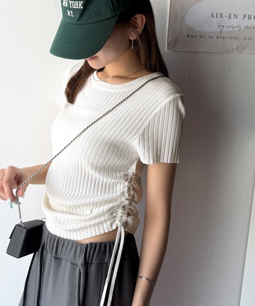 mily bilet(ミウィビレット)の「【mily bilet】トレンドのサイドリボン◎ドロスト使いボタンデザインサマーリブニットトップス(半袖)(Tシャツ/カットソー・レディース・ベージュ系その他/ホワイト×ブラック/ホワイト/ブラック・SMALL/X-LARGE/LARGE/MEDIUM)」の21枚目の写真