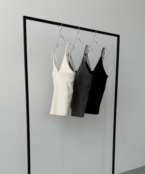 カップインVネックキャミソール（キャミソール）｜DFFUR.（ディフル