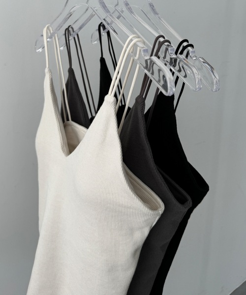 カップインVネックキャミソール（キャミソール）｜DFFUR.（ディフル