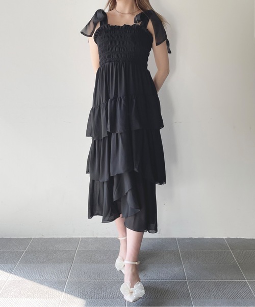 one way（ワンウェイ）の「ティアードシャーリングキャミワンピース（ワンピース・レディース・ホワイト系その他/ブラック系その他/ピンク/ブラック/イエロー系その他/ブルー系その他・FREE）」の3枚目の写真