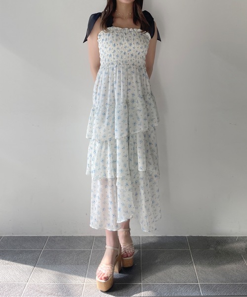 one way（ワンウェイ）の「ティアードシャーリングキャミワンピース（ワンピース・レディース・ホワイト系その他/ブラック系その他/ピンク/ブラック/イエロー系その他/ブルー系その他・FREE）」の12枚目の写真