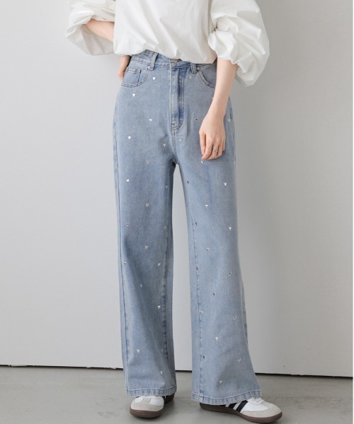AMELY(エミリー)の「ハートモチーフ デニムパンツ(デニムパンツ・レディース・ブラック/ブルー・M/L)」の2枚目の写真