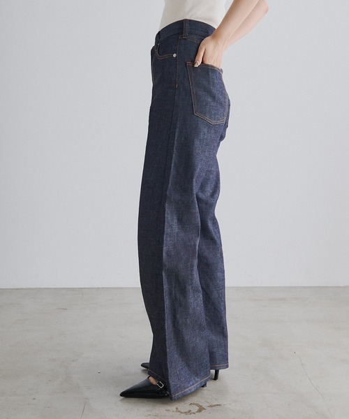 Lui's(ルイス)の「ogamo レザーライクバギーパンツ(デニムパンツ・レディース・インディゴブルー・S)」の20枚目の写真