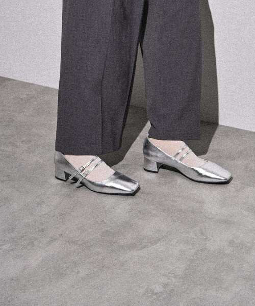 AMERICAN HOLIC（アメリカンホリック）の「ダブルストラップメリージェーン（パンプス・レディース・シルバー/ゴールド/ブラック・S/M/L）」の7枚目の写真