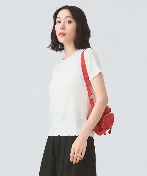 Ray BEAMS（レイビームス）の「シュリンク ストレッチTシャツ（Tシャツ/カットソー・レディース・ブラック/オフホワイト/レッド・ONE SIZE）」の2枚目の写真