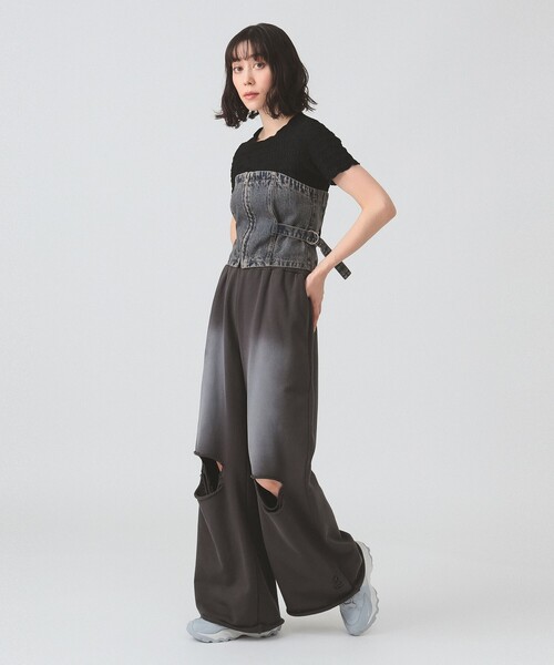 Ray BEAMS（レイビームス）の「シュリンク ストレッチTシャツ（Tシャツ/カットソー・レディース・ブラック/オフホワイト/レッド・ONE SIZE）」の8枚目の写真