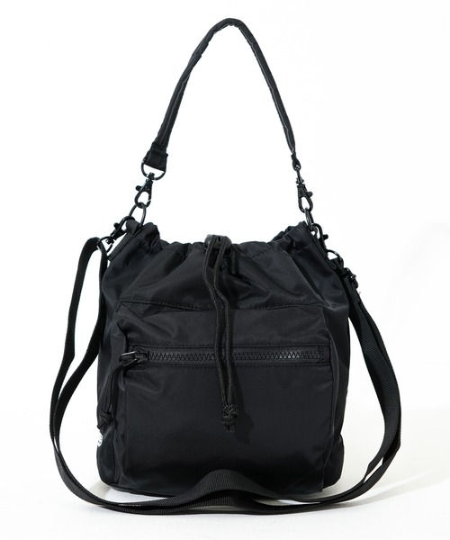 NEW ERA（ニューエラ）の「【NEW ERA/ニューエラ】2WAY DRAWSTRING POUCH NYLON TWL（ショルダーバッグ・メンズ・ブラック/オリーブ・FREE）」の12枚目の写真