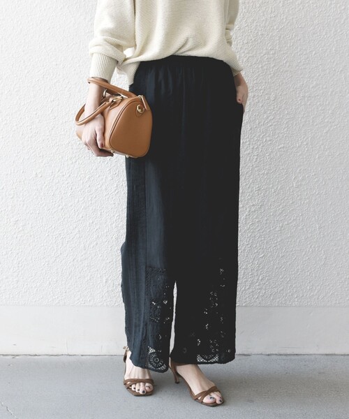 SHIPS any（シップス エニィ）の「SHIPS any:〈手洗い可能〉パッチワーク レース セミワイド イージー パンツ（その他パンツ・レディース・ブラック/オフホワイト・ONE SIZE）」の17枚目の写真