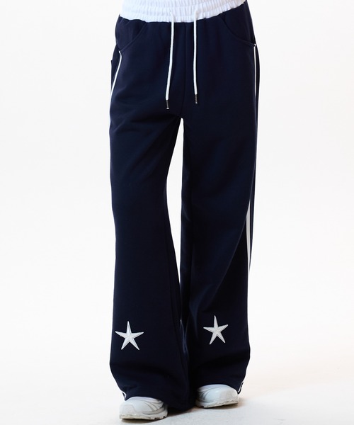 ☆韓国の人気☆【LUV IS TRUE】☆MZ STAR GLITTER PANT.S☆ LUV IS TRUE☆韓国☆日本未入荷☆MZ STAR GLITTER PANTS 2色