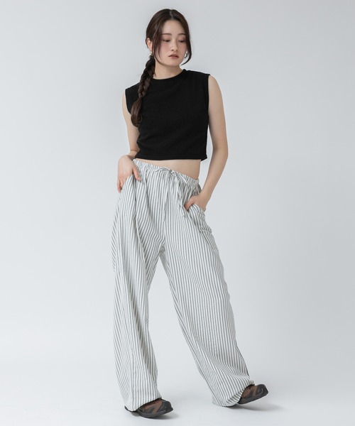 タンクトップ ノースリーブ パイル地クロップトタンクトップ/ノースリーブ 春服 夏服 韓国 ノームコア シティーガール トップス レディース パイル地クロップトタンクトップ/ノースリーブ 春服 夏服 韓国