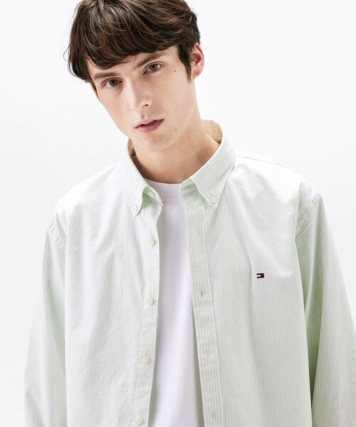 TOMMY HILFIGER（トミーヒルフィガー）の「オックスフォードストライプロングスリーブシャツ（シャツ/ブラウス・メンズ・グレー/グリーン/ピンク・LARGE/MEDIUM/SMALL/X-LARGE）」の11枚目の写真