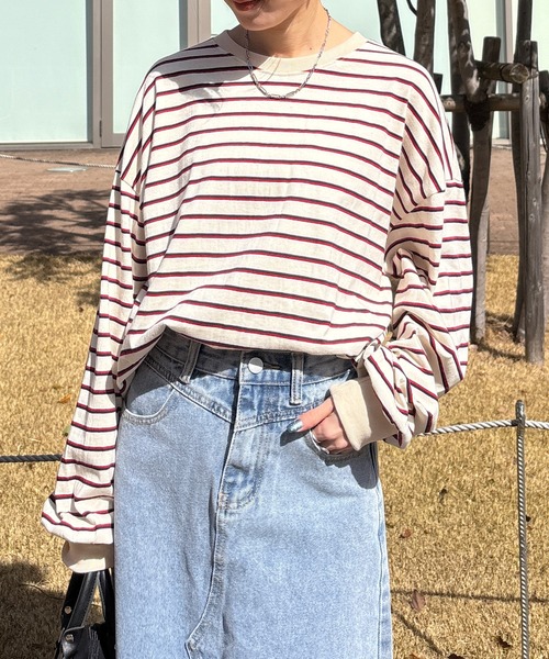 ISOOK(アイスー)の「【ISOOK / アイスー】オーバーサイズカラーボーダーTシャツ / ビックシルエット 長袖 ロンT ロングスリーブ クルーネック ユニセックス 細ボーダー 青 緑 白 ネイビー グリーン アイボリー ZOZOTOWN限定(Tシャツ/カットソー・レディース・ネイビー/グリーン/アイボリー・FREE)」の22枚目の写真
