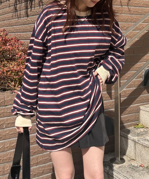 ISOOK(アイスー)の「【ISOOK / アイスー】オーバーサイズカラーボーダーTシャツ / ビックシルエット 長袖 ロンT ロングスリーブ クルーネック ユニセックス 細ボーダー 青 緑 白 ネイビー グリーン アイボリー ZOZOTOWN限定(Tシャツ/カットソー・レディース・ネイビー/グリーン/アイボリー・FREE)」の12枚目の写真