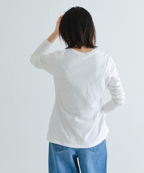 URBAN RESEARCH(アーバンリサーチ)の「『MADE IN JAPAN』セッケツクルーネックカーディガン(カーディガン/ボレロ・レディース・ネイビー/オフホワイト/グレー系その他・FREE)」の8枚目の写真