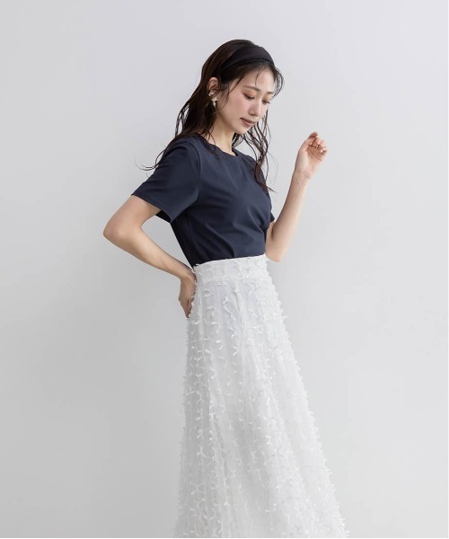 RANDA（ランダ）の「エンボスモノグラムTシャツ（Tシャツ/カットソー・レディース・グレー/ホワイト/イエロー/ネイビー・FREE）」の19枚目の写真