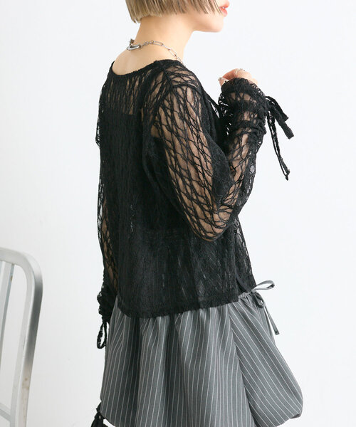 w closet(ダブルクローゼット)の「ドロストレースカーディガン(シャツ/ブラウス・レディース・アイボリー/ブラック/イエロー・FREE)」の20枚目の写真