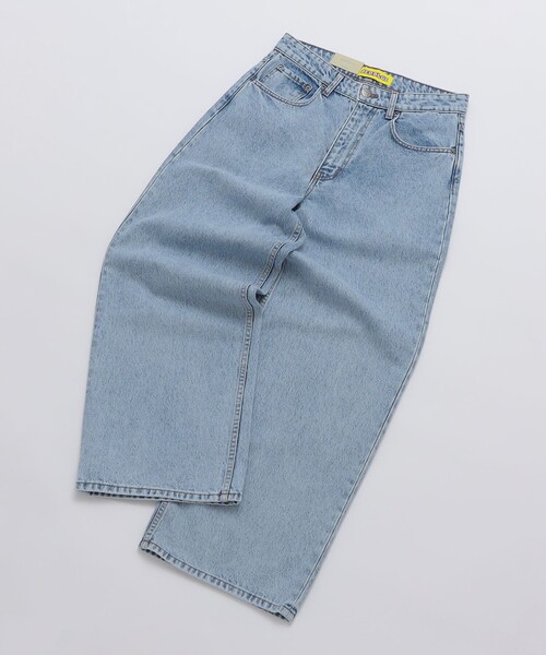 SHIPS(シップス)の「NEO BLUE: SUPER BAGGY JEANS(その他パンツ・メンズ・ライトブルー・30/32)」の2枚目の写真