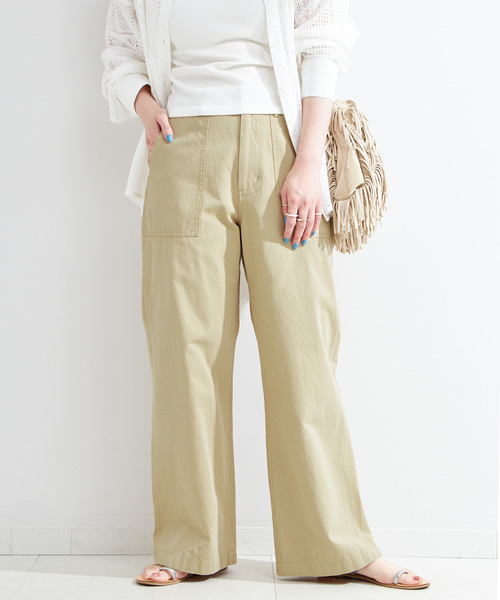 B.C STOCK(ベーセーストック)の「ストレートベイカーパンツ(その他パンツ・レディース・ベージュ/カーキ・SMALL/MEDIUM)」の7枚目の写真