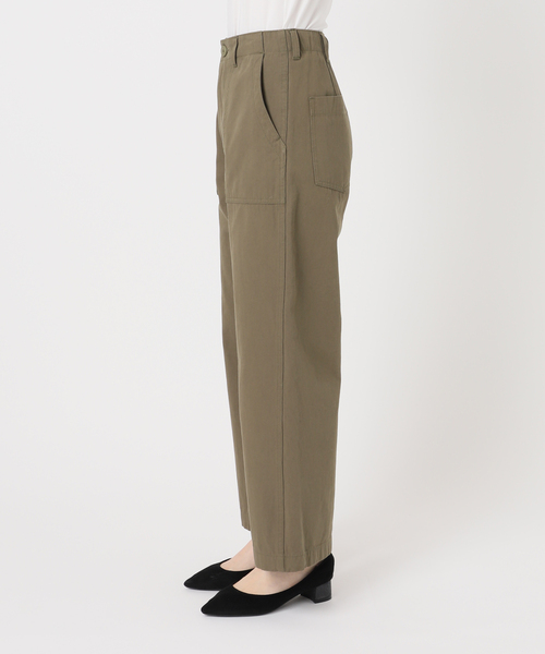 B.C STOCK(ベーセーストック)の「ストレートベイカーパンツ(その他パンツ・レディース・ベージュ/カーキ・SMALL/MEDIUM)」の21枚目の写真