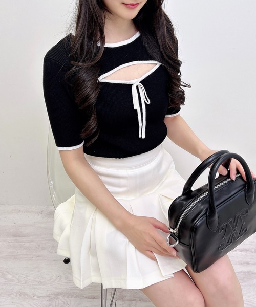 INGNI（イング）の「リボン付配色デコルテオープン半袖ニット（ニット/セーター・レディース・ホワイト×ブラック/ブラック×ホワイト/ピンク系2・M）」の22枚目の写真