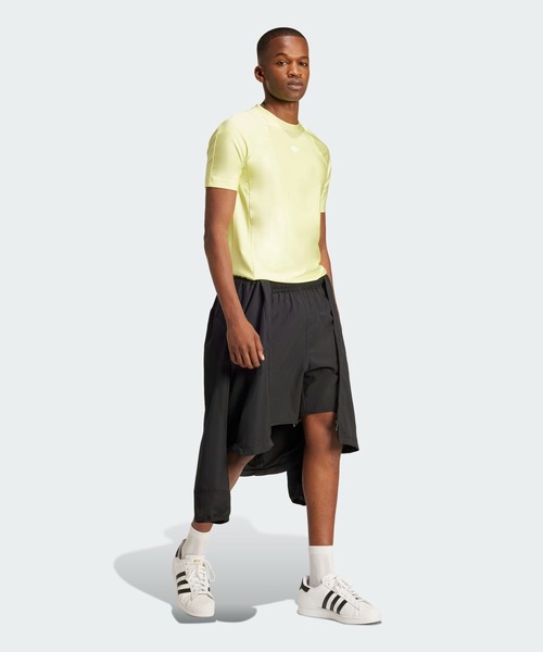 adidas（アディダス）の「ファッション カットライン 半袖Tシャツ / アディダスオリジナルス adidas Originals（Tシャツ/カットソー・メンズ・ホワイト/イエロー・XX-LARGE/3XL/LARGE/MEDIUM/SMALL/X-LARGE/X-SMALL）」の10枚目の写真