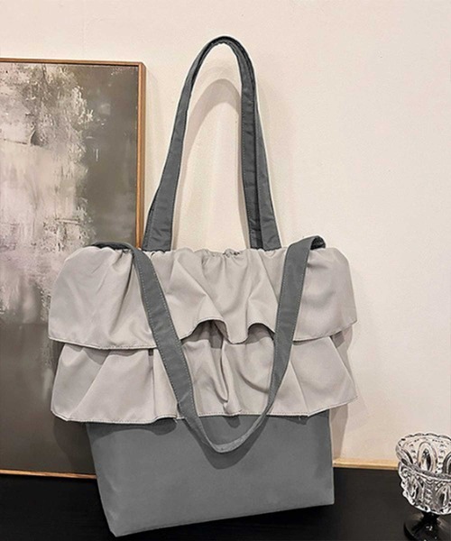 Mejoul(メジュール)の「【大容量】バイカラーフリルトートバッグ(トートバッグ・レディース・ピンク/ブラック・F)」の6枚目の写真