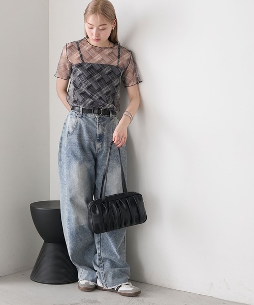 forksy.(フォルクシー)の「【forksy.】2ハンドル ギャザーデザインショルダーバッグ(ショルダーバッグ・レディース・シルバー/ホワイト/ブラック・FREE)」の19枚目の写真