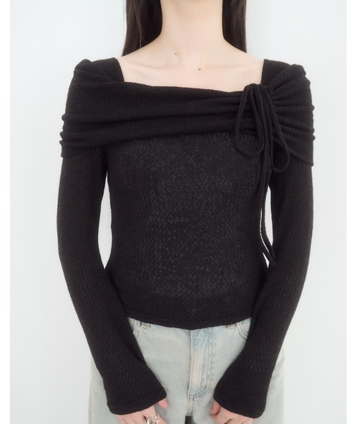 mellowneon(メロウネオン)の「オフショルライクリボントップス(Tシャツ/カットソー・レディース・ピンク/サックスブルー/ブラック・FREE)」の1枚目の写真