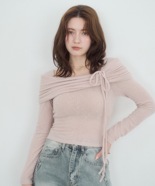 mellowneon(メロウネオン)の「オフショルライクリボントップス(Tシャツ/カットソー・レディース・ピンク/サックスブルー/ブラック・FREE)」の9枚目の写真