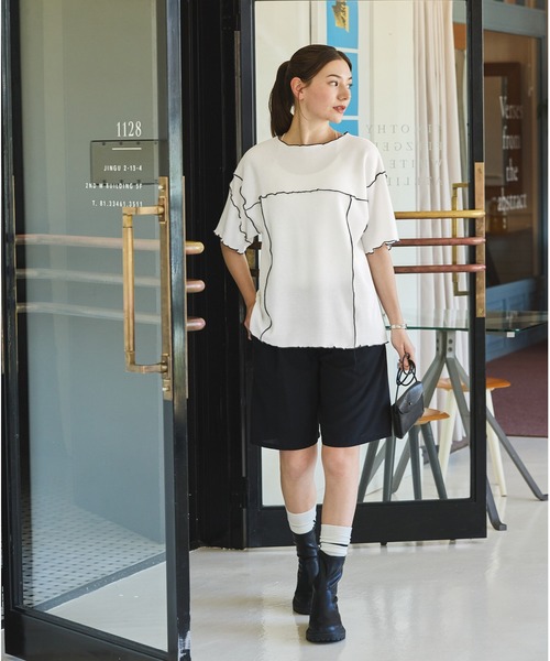 THE CRAFT CREW PRODUCTS(ザクラフトクループロダクツ)の「2WAYアシンメトリーメローワッフル半袖Tシャツ【THE CRAFT CREW PRODUCTS】(Tシャツ/カットソー・レディース・ピンク/オートミール/スミクロ/ブラック/オフホワイト/ブルー・FREE)」の10枚目の写真