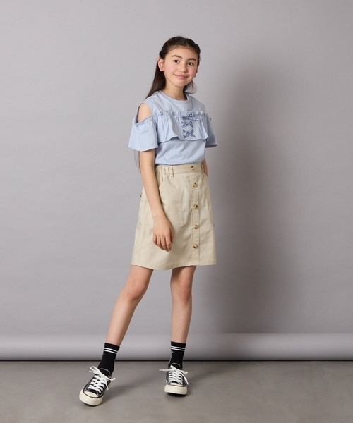 a.v.v（アーヴェヴェ）の「[140-150]ベイカーポケットスカート（スカート・キッズ・ダークインディゴブルー/ベージュ・150/140）」の3枚目の写真