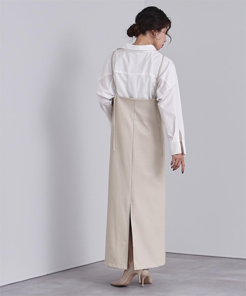 UR'S(ユアーズ)の「フェイクレザーサロペットワンピース(ワンピース・レディース・ライトベージュ/ブラック・L/M/S)」の1枚目の写真