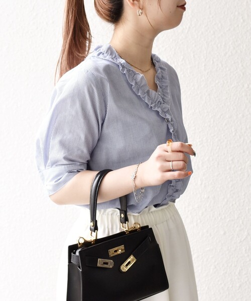 未使用 SHIPS any ストライプ フリル Vネック 長袖シャツ オリーブ 未