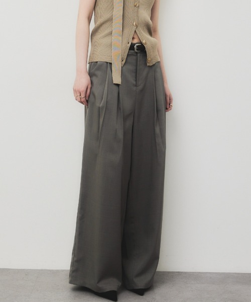 HANNE（アン）の「スカーフセットタックワイドパンツ（スラックス・レディース・ネイビー/グレイッシュベージュ・SMALL/MEDIUM）」の15枚目の写真