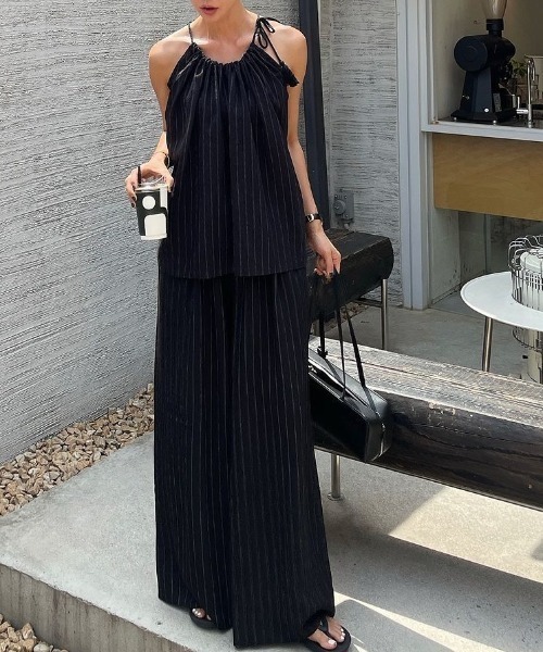 YUGA_YGMC Halter neck top + pants set