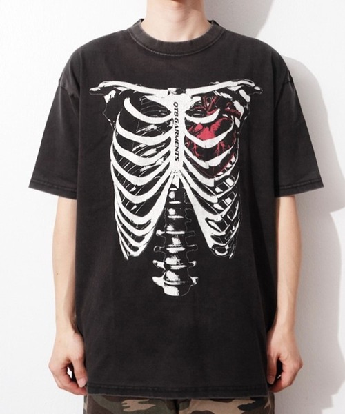 QT8(キューティーエイト)の「QT8 GARMENTS/Bone Washed T(Tシャツ/カットソー・メンズ・ブラック/アイボリー・MEDIUM/LARGE)」の11枚目の写真