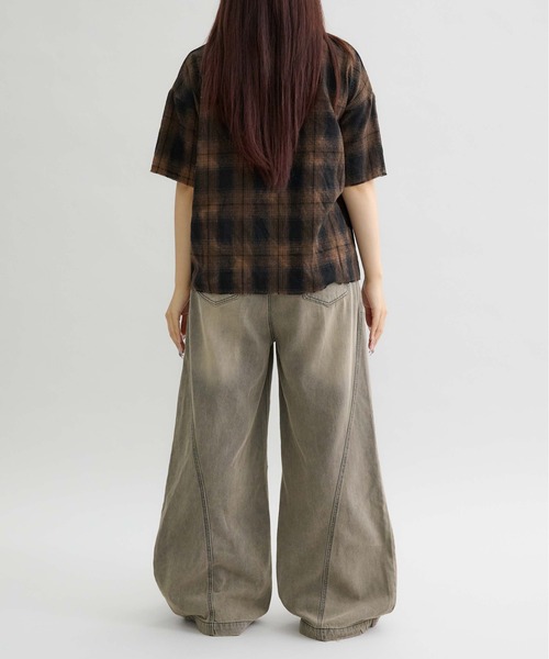 EPNK（イーピーエヌケー）の「【EPNK】Tie-dye cut off half check shirt /  タイダイカットオフハーフチェックシャツ（シャツ/ブラウス・メンズ・ブラック/ネイビー/ブラウン・SMALL/MEDIUM/LARGE）」の12枚目の写真