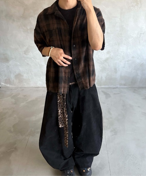 EPNK（イーピーエヌケー）の「【EPNK】Tie-dye cut off half check shirt /  タイダイカットオフハーフチェックシャツ（シャツ/ブラウス・メンズ・ブラック/ネイビー/ブラウン・SMALL/MEDIUM/LARGE）」の13枚目の写真