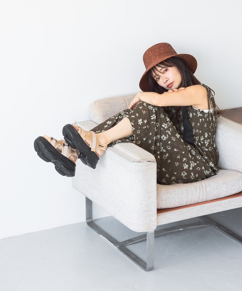 mysty woman(ミスティウーマン)の「フラワープリントサロペット 575283(サロペット/オーバーオール・レディース・ブラウン/グレー・FREE)」の16枚目の写真