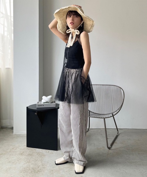 Jewelobe(ジュエローブ)の「カシュクールスクエアトゥバックストラップシューズ(パンプス・レディース・ブラック/アイボリー・XL/L/M/S)」の8枚目の写真