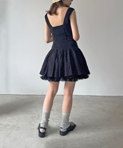 Jewelobe(ジュエローブ)の「カシュクールスクエアトゥバックストラップシューズ(パンプス・レディース・ブラック/アイボリー・XL/L/M/S)」の17枚目の写真