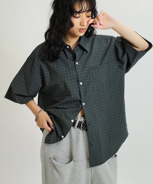 WHO'S WHO gallery（フーズフーギャラリー）の「【KOOKY'N/クーキー】チェック半袖シャツ（シャツ/ブラウス・レディース・ブラック/グリーン・FREE）」の18枚目の写真