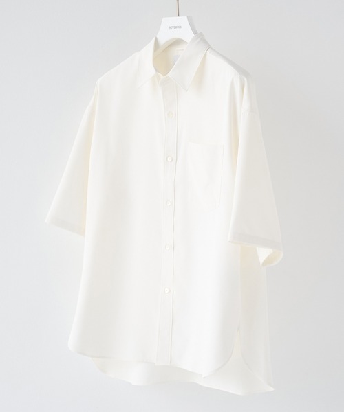 STUDIOUS（ステュディオス）の「【STUDIOUS】SUKENAI SHIRTS S/S / 透けないシャツ / 防シワ素材（シャツ/ブラウス・メンズ・ブラック/ホワイト/ダークグレー/モカ・2/1）」の2枚目の写真