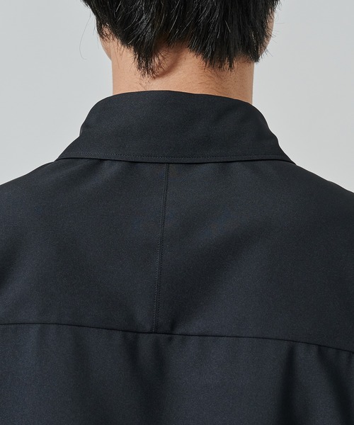 STUDIOUS（ステュディオス）の「【STUDIOUS】SUKENAI SHIRTS S/S / 透けないシャツ / 防シワ素材（シャツ/ブラウス・メンズ・ブラック/ホワイト/ダークグレー/モカ・2/1）」の8枚目の写真