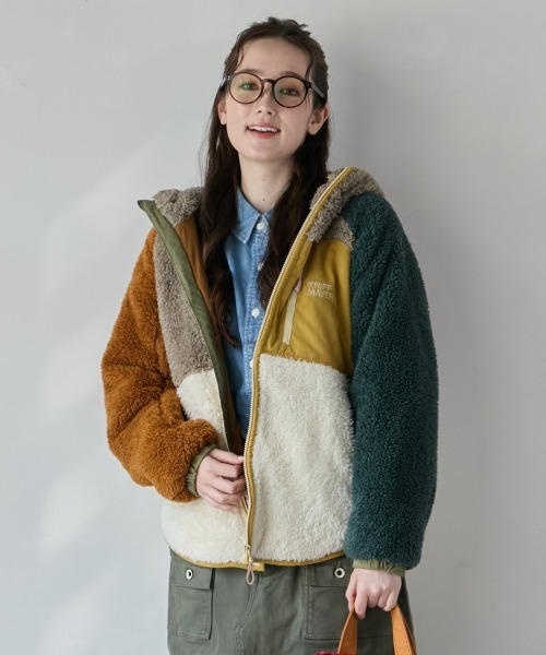 KRIFF MAYER Lady's Collection（クリフメイヤーレディースコレクション）の「【軽い･暖かい】シャギーボアフードジャケット（その他アウター・レディース・カラフル/ネイビー/ブラウン/ブラック/グレー/グリーン/ナチュラル・MEDIUM/LARGE）」の8枚目の写真