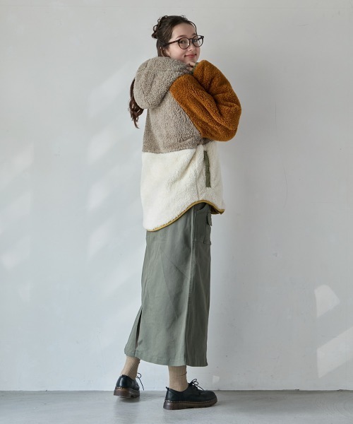 KRIFF MAYER Lady's Collection（クリフメイヤーレディースコレクション）の「【軽い･暖かい】シャギーボアフードジャケット（その他アウター・レディース・カラフル/ネイビー/ブラウン/ブラック/グレー/グリーン/ナチュラル・MEDIUM/LARGE）」の11枚目の写真