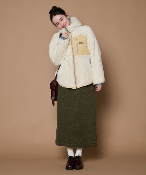 KRIFF MAYER Lady's Collection（クリフメイヤーレディースコレクション）の「【軽い･暖かい】シャギーボアフードジャケット（その他アウター・レディース・カラフル/ネイビー/ブラウン/ブラック/グレー/グリーン/ナチュラル・MEDIUM/LARGE）」の17枚目の写真