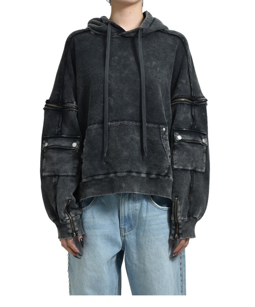 VIVAMUS(ヴィヴァムス)の「SPLIT SWEAT HOODIE(パーカー・レディース・ブラック・OS)」の1枚目の写真